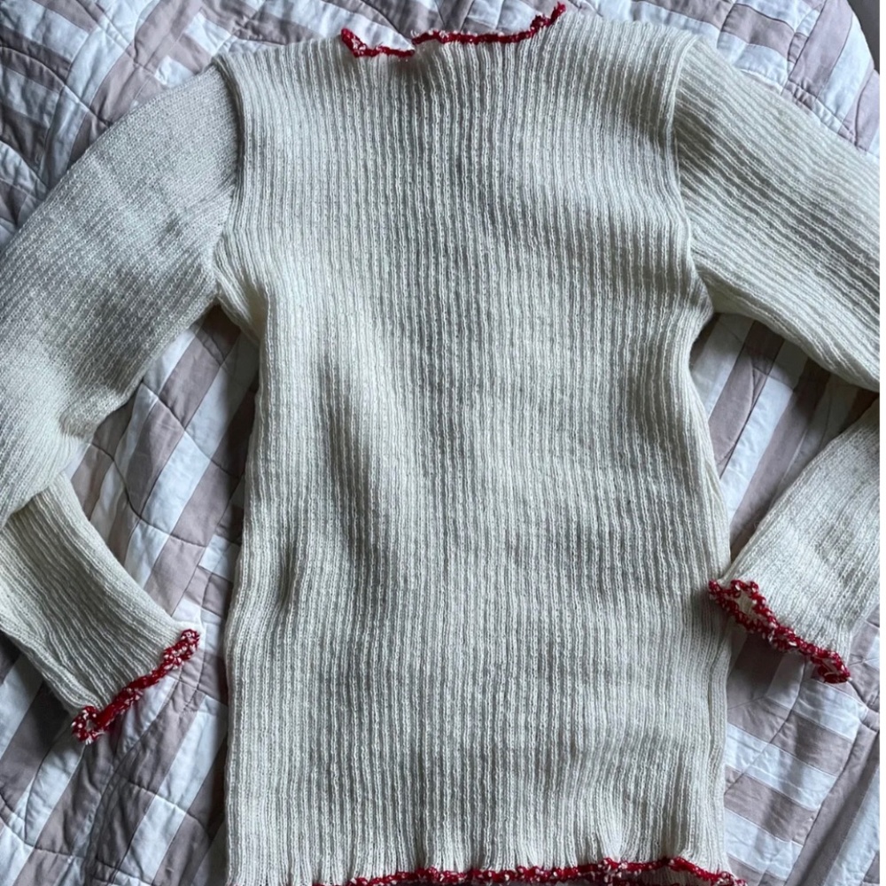 Nonna Lietta Rib Red Ruffle woolen base layer